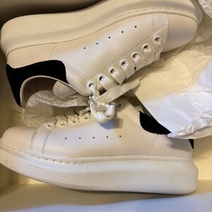Alexander McQueen 37 1/2